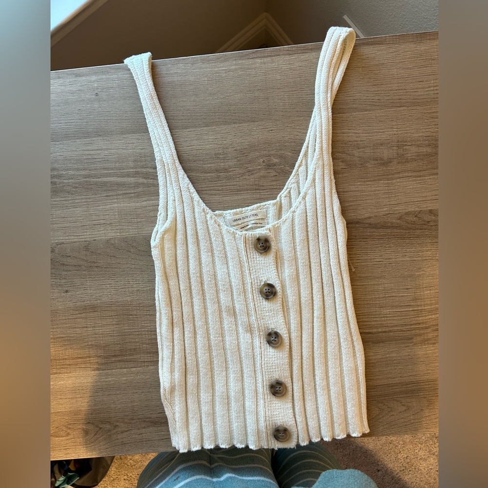 URBAN OUTFITTER Cream Sweater Tank - Size S Hip quality sweater tank
